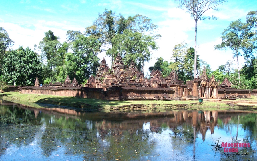 Phnom Penh naar Angkor Highlights