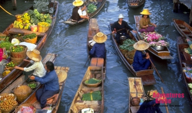 Damnoen_Saduak_Floating_Market1