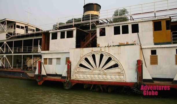 bagan_old_boat