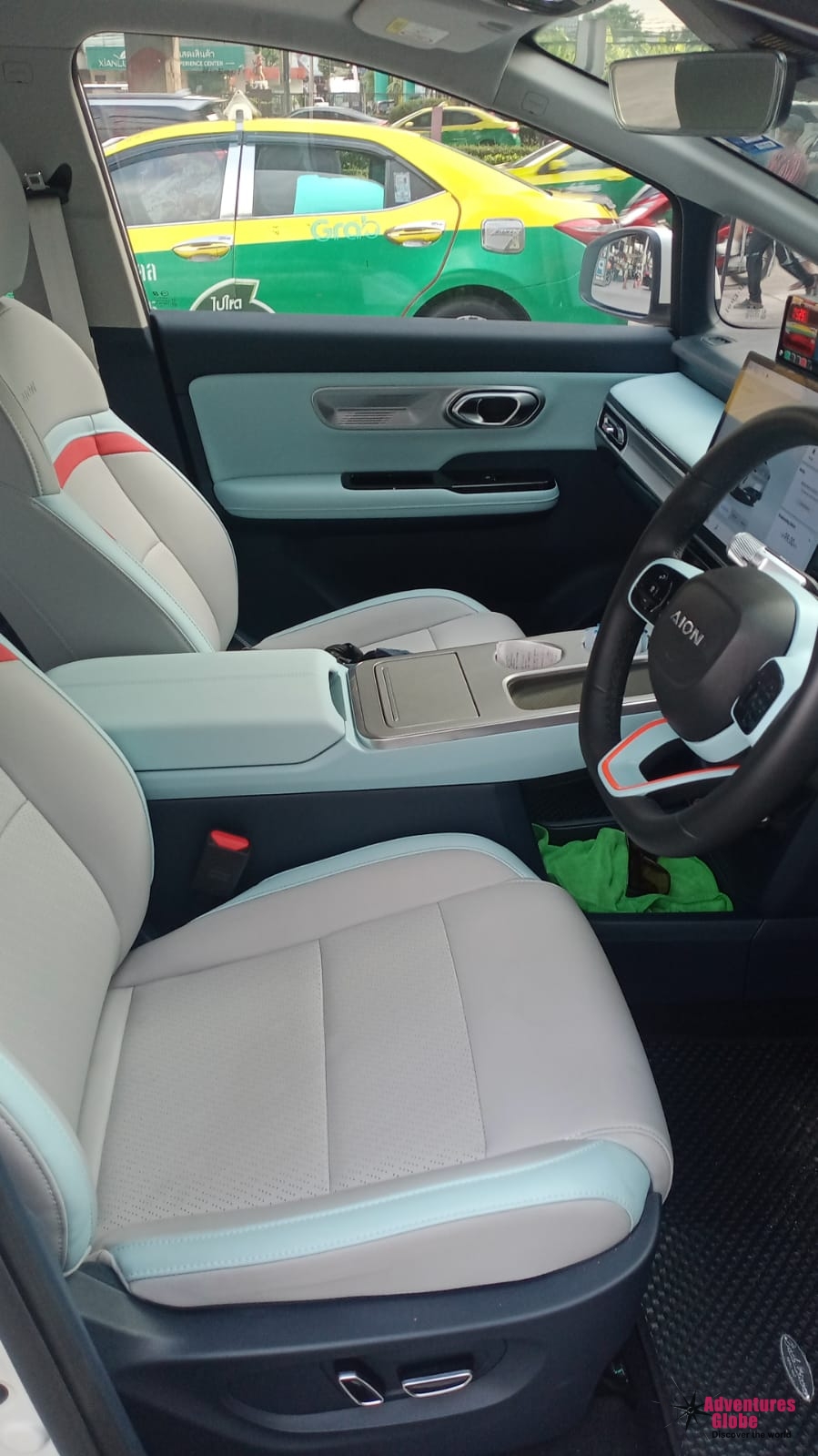 Transfer hotel Bangkok naar Don Mueang Airport of treinstation €15